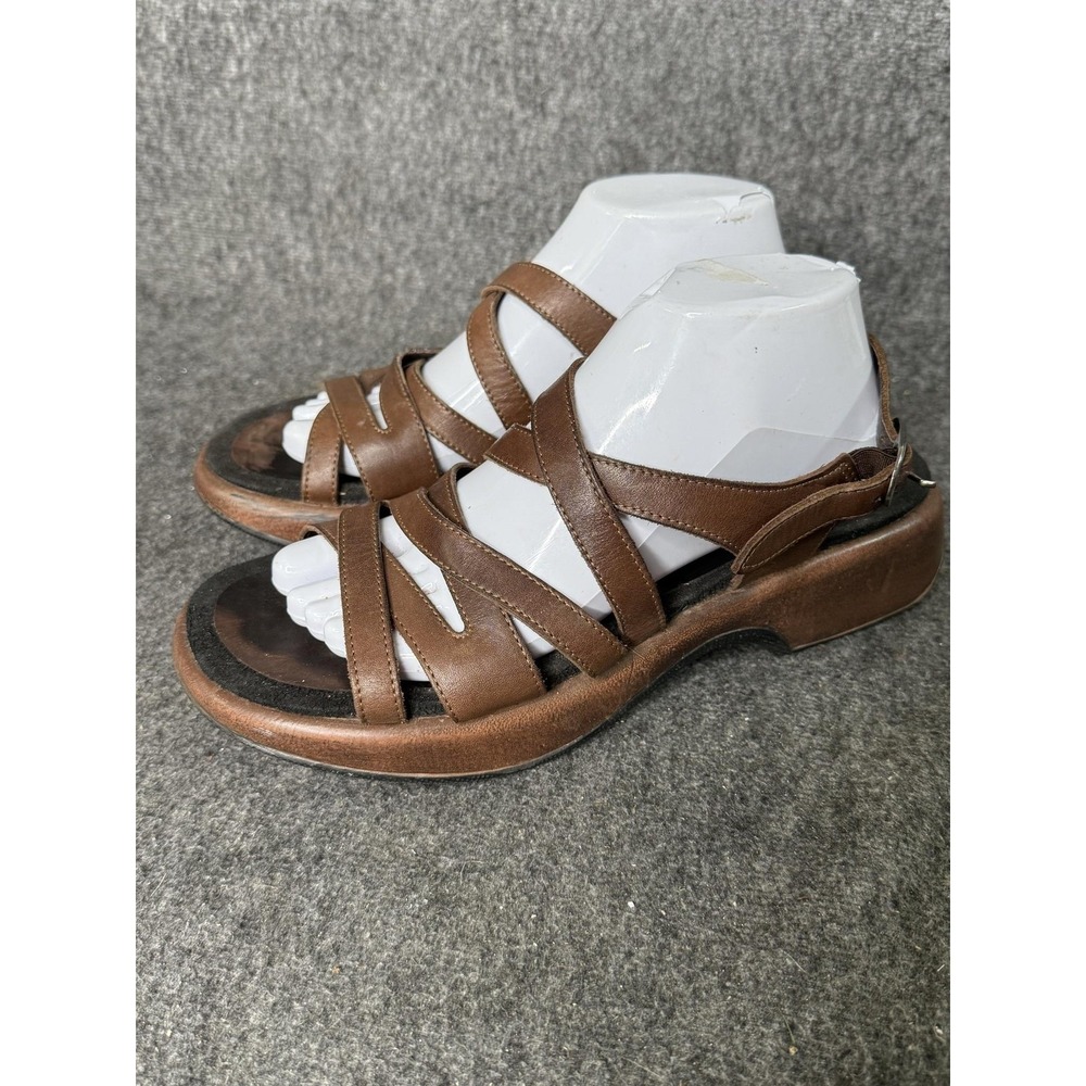 Women's Brown Strappy Comfort Sandals